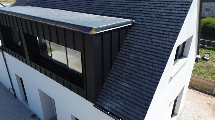 Façonnage bardage joint debout zinc anthracite